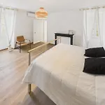 Maison Pour 6 Avec Jardin, Au Coeur De
