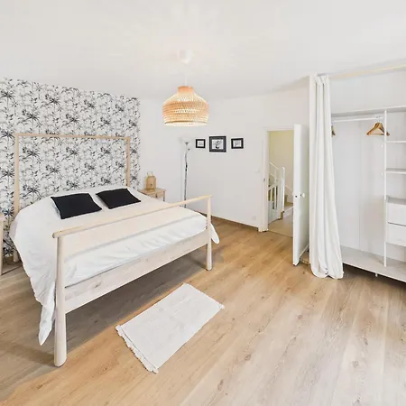 Maison Pour 6 Avec Jardin, Au Coeur De Feriehus Sarlat-la-Canéda